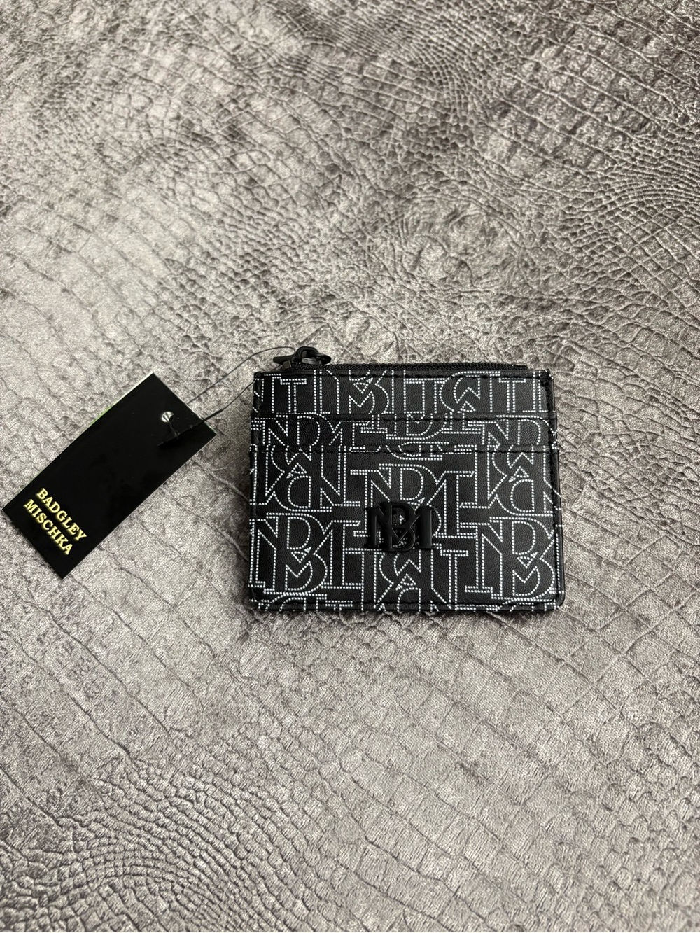 Badgley Mischka Black and White Logo Zip Card Wallet